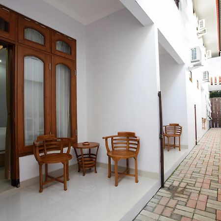 Banua Raya Homestay Γιογκιακάρτα Εξωτερικό φωτογραφία