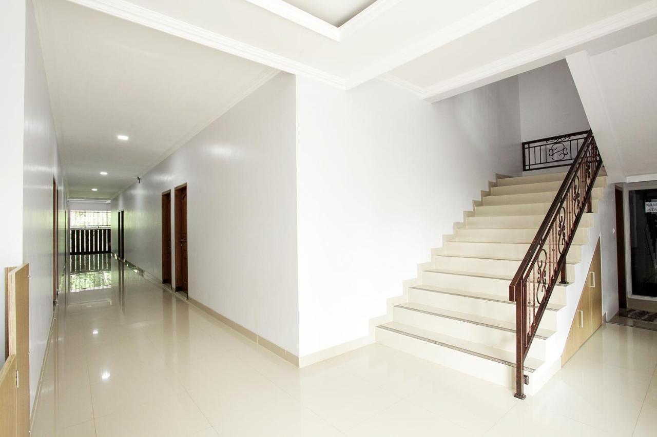 Banua Raya Homestay Γιογκιακάρτα Εξωτερικό φωτογραφία
